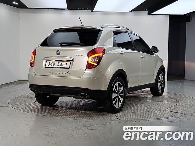 Ssangyong KORANDO 2.0 CVX 4WD High-Deluxe — пробег 159 922 км — фото 4 из 5