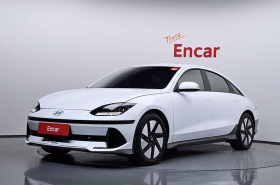 Hyundai Ioniq6 Standard E-Value+ — пробег 13 628 км — фото 1 из 5