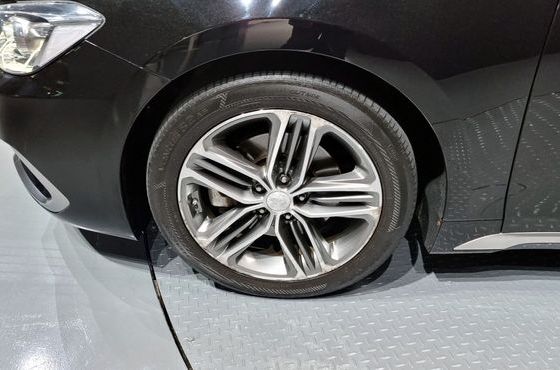 Hyundai Grandeur 2.4 Premium Special — пробег 99 793 км — фото 5 из 5