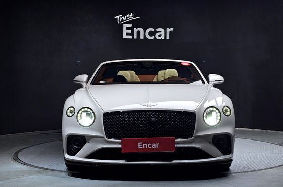 Bentley Continental 6.0 GTC — пробег 6 561 км — фото 3 из 5