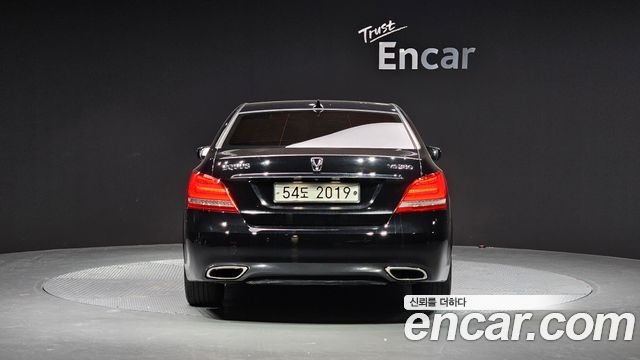 Hyundai Equus из Кореи Encar