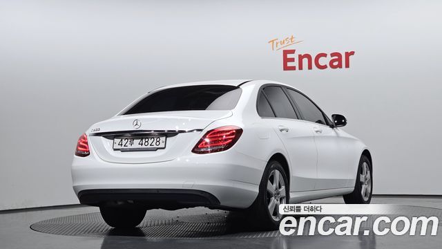 Mercedes-Benz C-Class из Кореи Encar