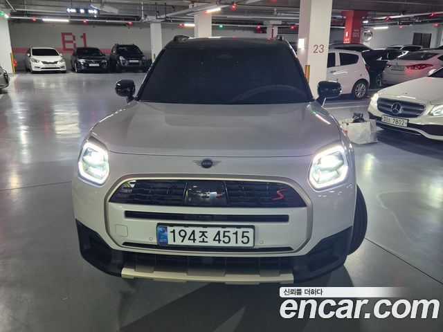 Mini Countryman ALL4 Favoured — пробег 14 000 км — фото 2 из 5