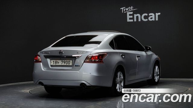 Nissan Altima из Кореи Encar