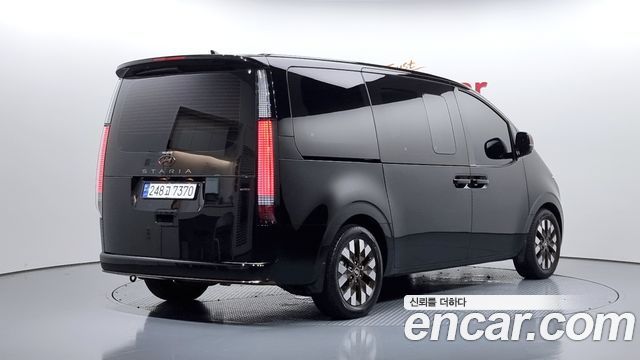 Hyundai Staria из Кореи Encar