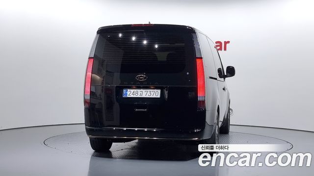 Hyundai Staria из Кореи Encar