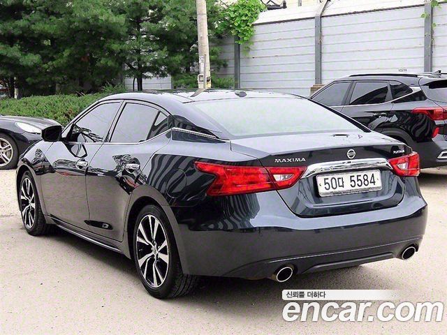 Nissan Maxima из Кореи Encar