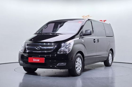 Hyundai Starex 12-Seater Wagon CVX Luxury — пробег 129 092 км — фото 1 из 5