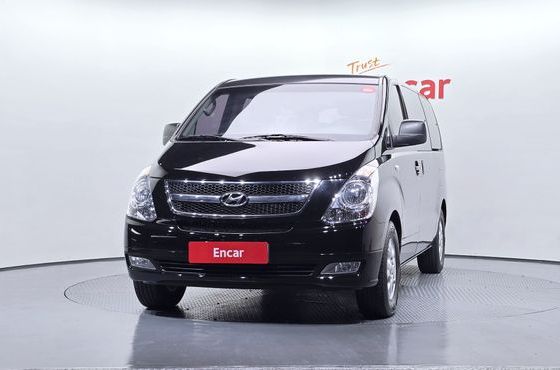 Hyundai Starex 12-Seater Wagon CVX Luxury — пробег 129 092 км — фото 3 из 5