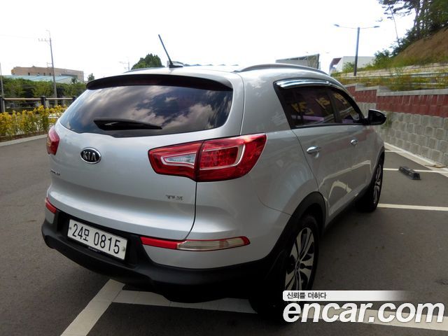 Kia Sportage Diesel 2WD TLX High-Deluxe — пробег 109 184 км — фото 5 из 5