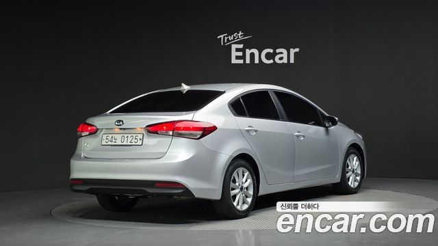 Kia K3 из Кореи Encar