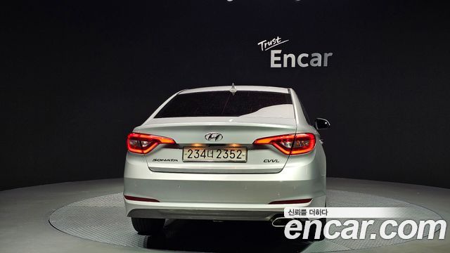 Hyundai Sonata 2.0 Premium — пробег 135 360 км — фото 4 из 5