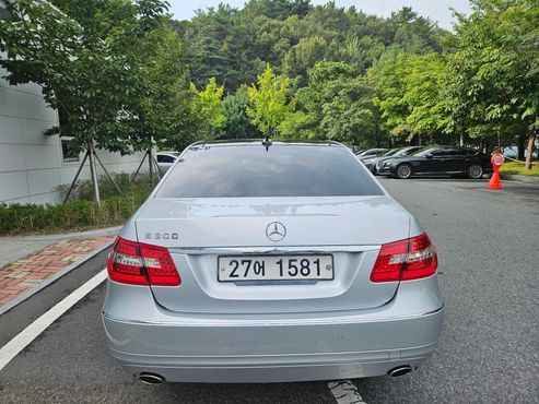 Mercedes-Benz E-Class E300 Elegance — пробег 67 000 км — фото 5 из 5