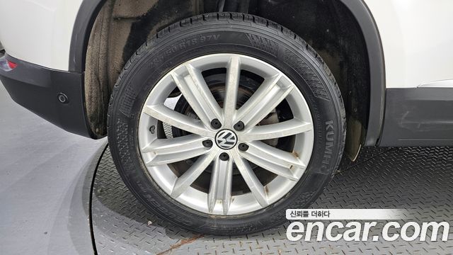 Volkswagen Tiguan из Кореи Encar