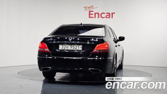 Hyundai Equus из Кореи Encar