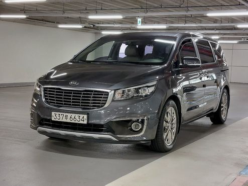 Kia Carnival 9-seater Prestige — пробег 125 060 км — фото 1 из 5
