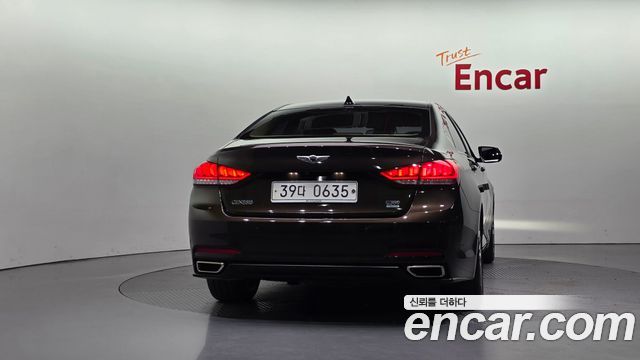 Hyundai Genesis из Кореи Encar