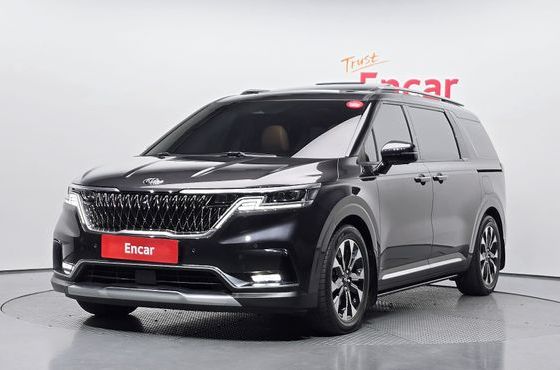 Kia Carnival 7-Seater Signature — пробег 60 905 км — фото 1 из 5