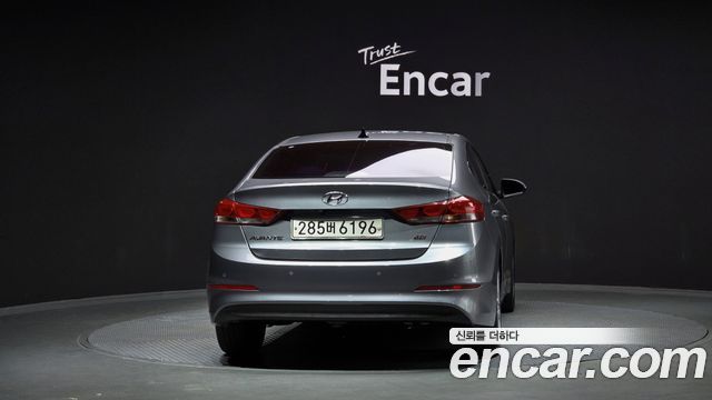 Hyundai AVANTE из Кореи Encar