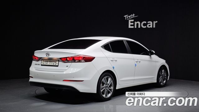 Hyundai AVANTE из Кореи Encar