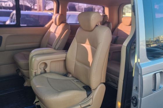 Hyundai Starex 11-Seater Wagon HVX VIP PACK — пробег 127 500 км — фото 4 из 5