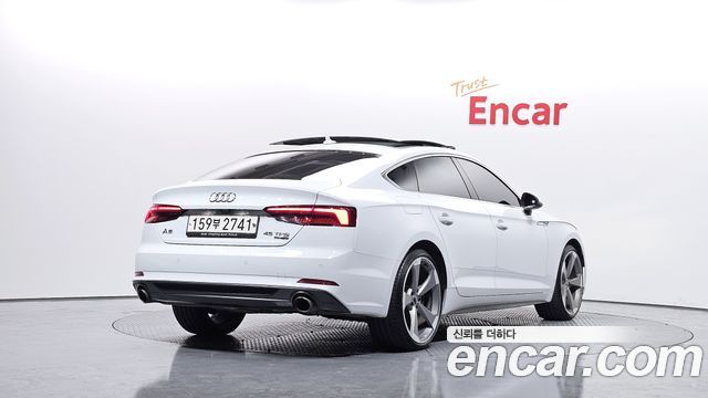 Audi A5 45 TFSI Quattro Premium Sportback — пробег 133 416 км — фото 2 из 5