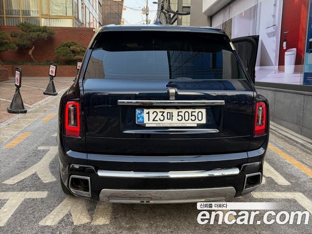 Rolls-Royce Cullinan из Кореи Encar
