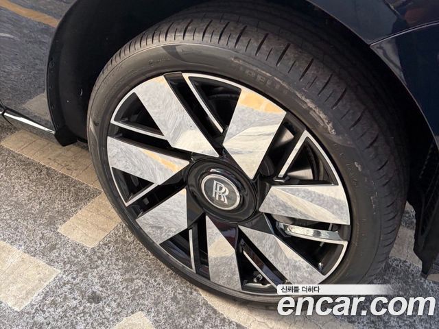 Rolls-Royce Cullinan из Кореи Encar