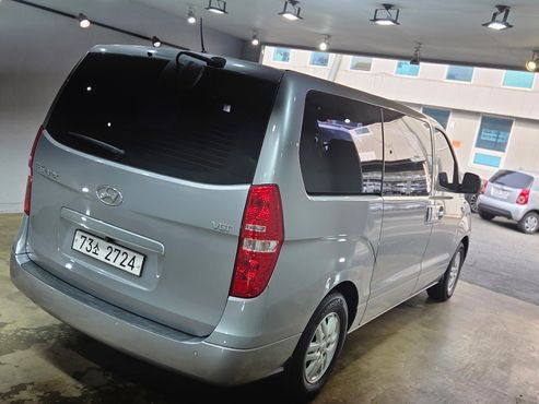Hyundai Starex 12-Seater Wagon Smart — пробег 85 506 км — фото 5 из 5