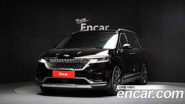 Kia Carnival Diesel 9-Seater Signature — пробег 78 243 км — фото 1 из 5