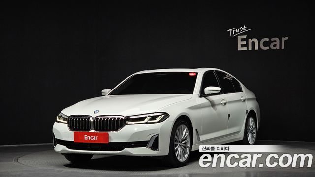 BMW 5-Series 530i xDrive Luxury — пробег 39 862 км — фото 1 из 5