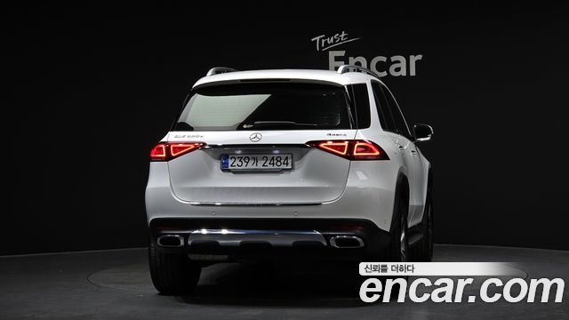 Mercedes-Benz GLE-Class GLE300d 4MATIC — пробег 54 736 км — фото 4 из 5