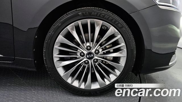 Kia K7 из Кореи Encar