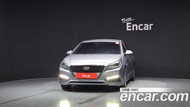 Hyundai Sonata 2.0 HEV Premium — пробег 124 375 км — фото 3 из 5