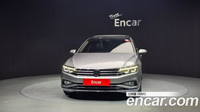 Volkswagen Passat 2.0 TDI Prestige — пробег 29 329 км — фото 3 из 5