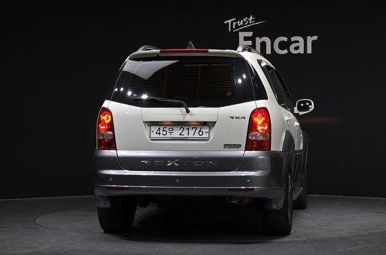 Ssangyong Rexton 4WD RX4 Brown Edition — пробег 130 932 км — фото 4 из 5