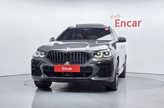 BMW X6 xDrive40d M Sport Online Exclusive — пробег 60 935 км — фото 3 из 5