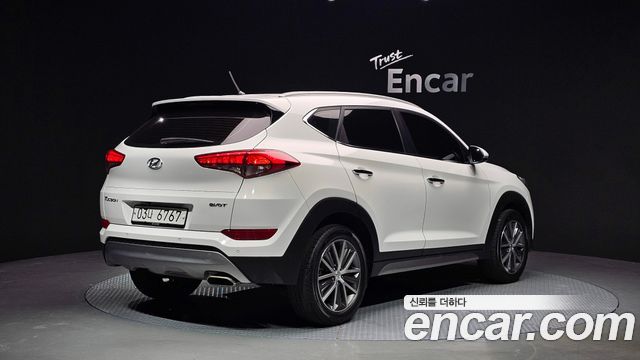 Hyundai Tucson из Кореи Encar