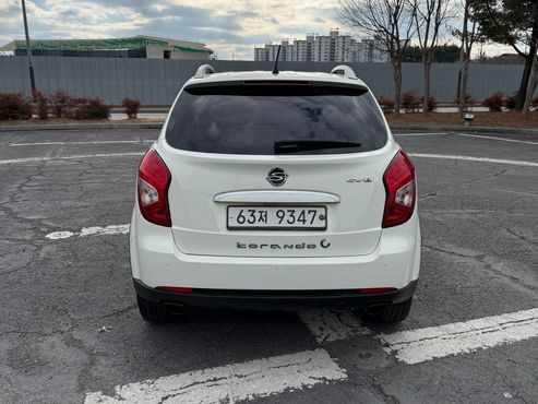 Ssangyong KORANDO 2.0 CVT 2WD Deluxe — пробег 172 094 км — фото 2 из 5