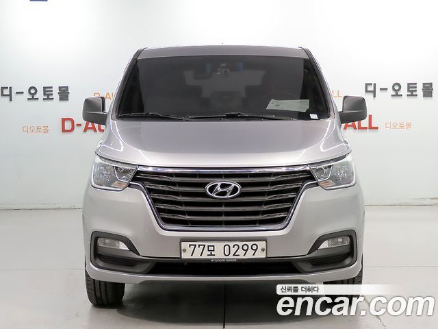 Hyundai Starex 4WD Wagon 11-Seater Modern — пробег 68 451 км — фото 2 из 5
