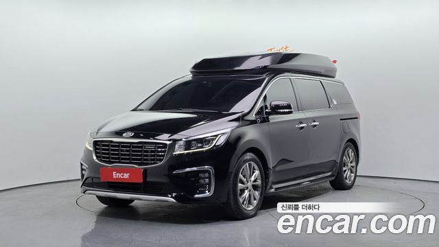 Kia Carnival 7-Seater Hi-Limousine President — пробег 95 683 км — фото 1 из 5