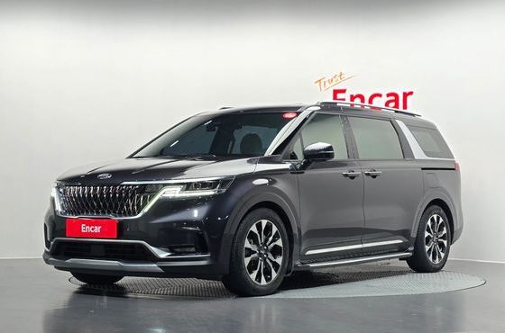 Kia Carnival 7-Seater Signature — пробег 73 885 км — фото 1 из 5