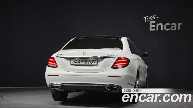 Mercedes-Benz E-Class из Кореи Encar