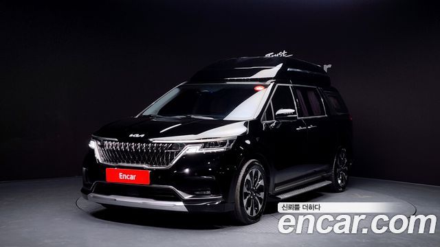 Kia Carnival 7-Seater Hi-Limousine Signature — пробег 52 176 км — фото 1 из 5