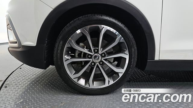Ssangyong TIBOLI из Кореи Encar