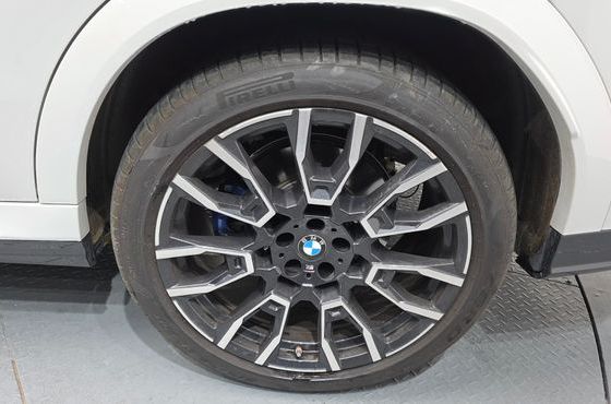 BMW X6 xDrive40i M Sport — пробег 12 848 км — фото 5 из 5