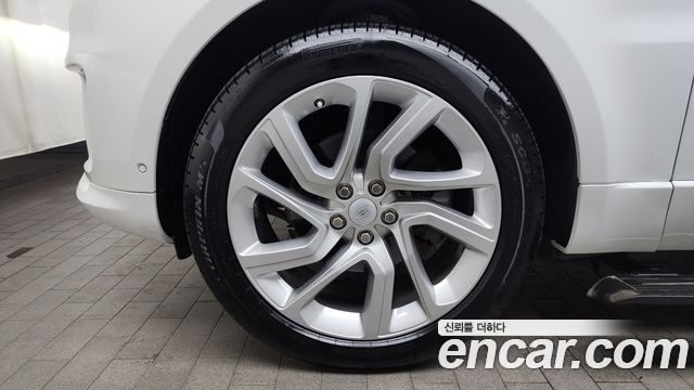 Land Rover Range Rover Sport из Кореи Encar