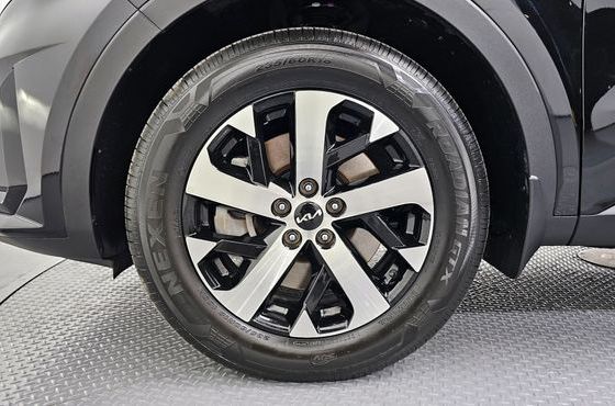 Kia Sorento Gasoline 2.5T 2WD Trendy — пробег 69 739 км — фото 5 из 5
