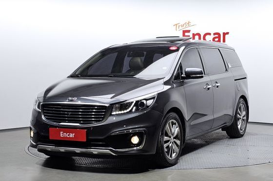 Kia Carnival 9-seater Noblesse — пробег 211 325 км — фото 1 из 5