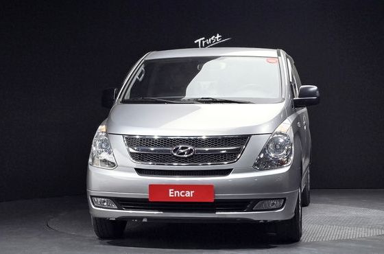 Hyundai Starex 12-Seater Wagon CVX Luxury — пробег 59 655 км — фото 3 из 5